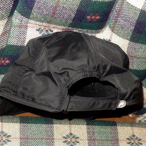 Fila Performance Solid Runner Tennis Cap BLACK - Picture 2 of 4